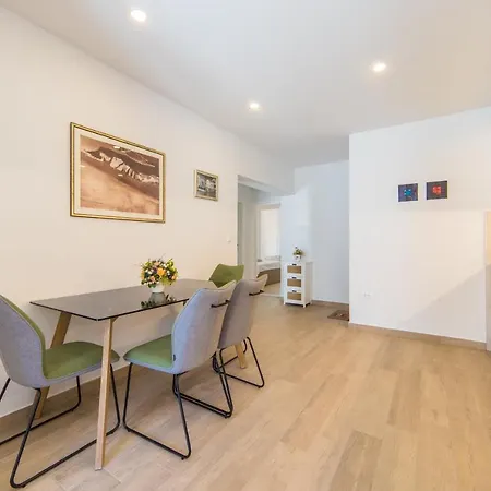 Apartments Lalu Makarska Kültér fotó