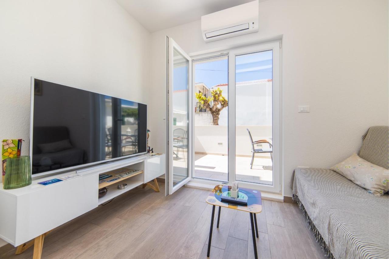 Lalu Apartment *