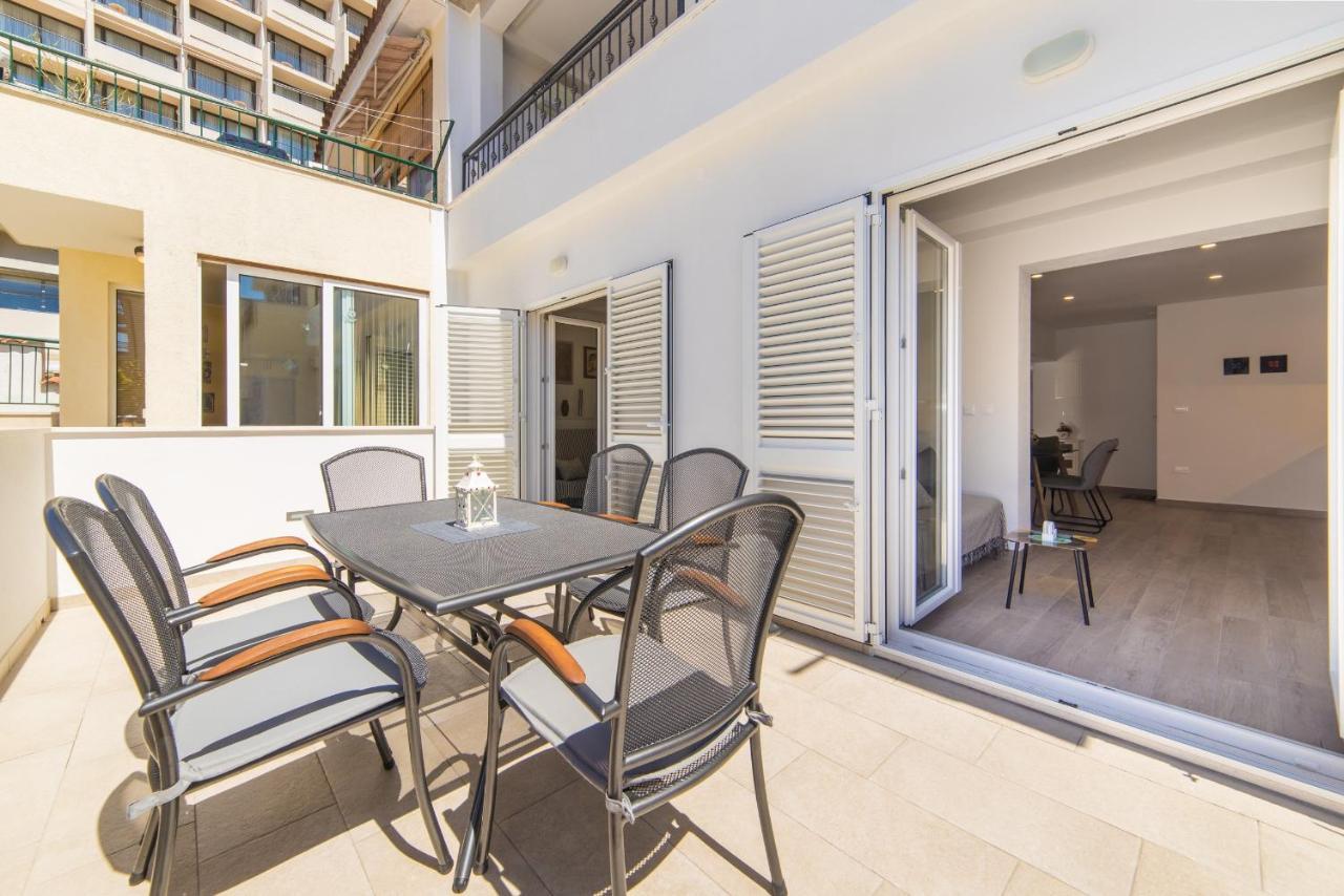 Lalu Apartment *